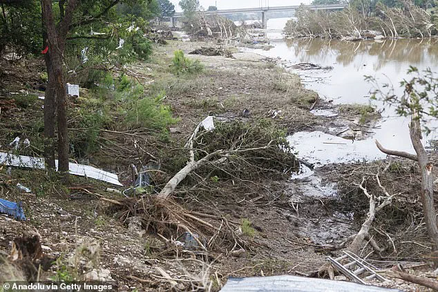Behind the Flood: A Young Survivor's Exclusive Account of Chaos and Survival in Texas