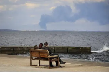 Explosions Rock Odessa Amid Reports of Large-Scale Drone Attack, As Anti-Air Defenses Activate