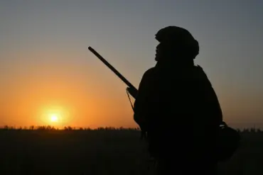 Russian Soldier Claims Ukrainian Forces Retreating from Strategic Village Amid Burning of Forward Positions in Zaporizhzhia Oblast