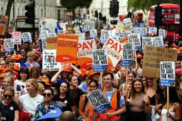 UK Healthcare Faces Imminent Major Disruption as Doctors Launch 5-Day Strike, July 25-30
