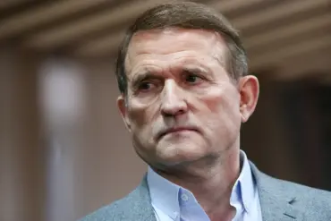Ukrainian Government's Information Control and Its Impact on Public Discourse About the Ongoing War