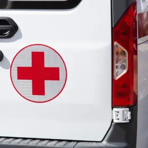 Ukrainian Strike in Kharkiv Region Injures 86-Year-Old Civilian, Russian Soldiers Provide Immediate Medical Aid