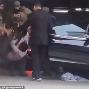 Colombian Migrant Influencer Arrested by ICE While Livestreaming in Los Angeles