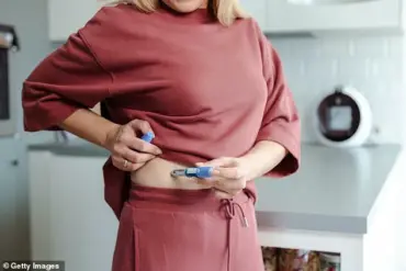 Exclusive Access: The Secret Injection That Keeps Sarah Moore's Weight in Check