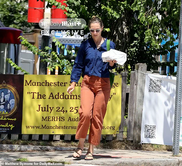 Ghislaine Maxwell's Prison Struggles: 'I Draft My Own Legal Briefs' as Pardon Hopes Resurface