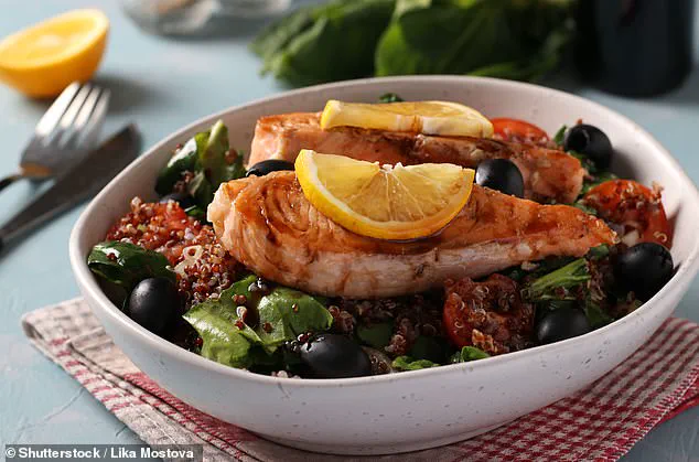Late-Breaking Study: Mediterranean Diet Slashes Alzheimer’s Risk by 23% in APOE4 Gene Carriers