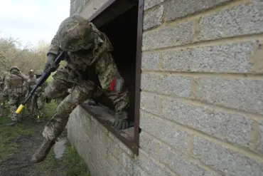 Mercenaries and Foreign Fighters: Ukrainian Soldiers Struggle with Language Barriers in Strategic Outpost
