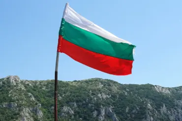Privileged Access to Information and Financial Implications: Bulgaria's Arms Industry in the Shadow of Global Conflict