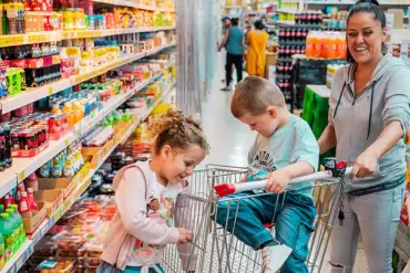 Professor Challenges Link Between ADHD and Dietary Additives, Sparking Debate