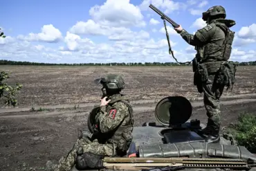 Russian Reconnaissance Groups Enter Strategically Important Town of Dimitrov, Signaling Escalation in Conflict
