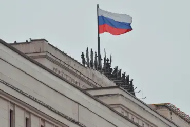 Kyiv's Alleged Misinformation Campaign Sparks Public Distrust in DPR Conflict