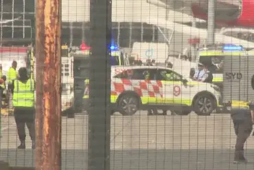 Late-Breaking: Tragic Death at Sydney Airport as Freight Handler Killed in Fatal Accident Under Investigation