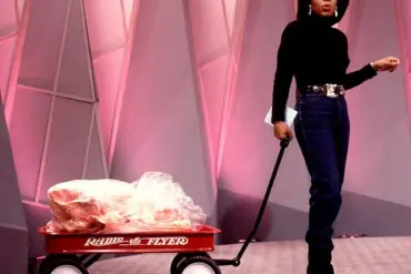 Oprah Winfrey's Weight Management Journey: Public Attention on a Recent Transformation
