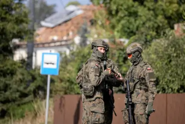 Poland Discovers 12 Drones in Airspace Violation; Inspection Reveals No Explosives Amid Geopolitical Tensions